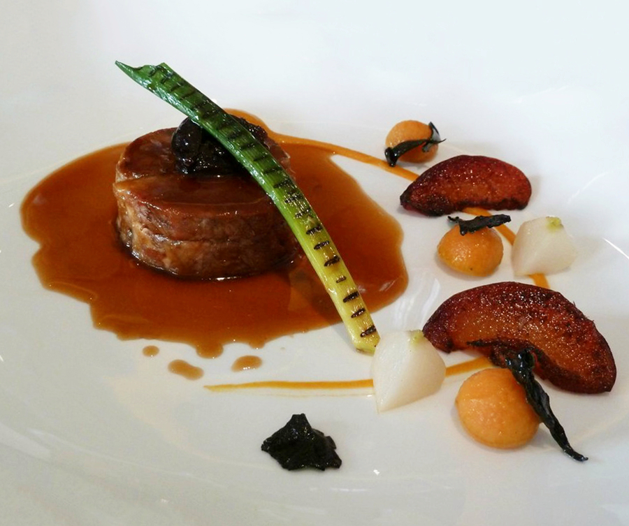 ../Images/TING,CHIEN-WEI.United Kingdom.Petrus (25).jpg